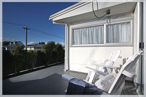 Photo of property in 10 Pratt Avenue, Foxton Beach, Foxton, 4815