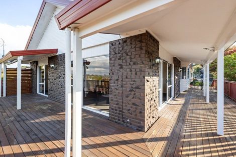 Photo of property in 11 Houhere Place, Pukete, Hamilton, 3200