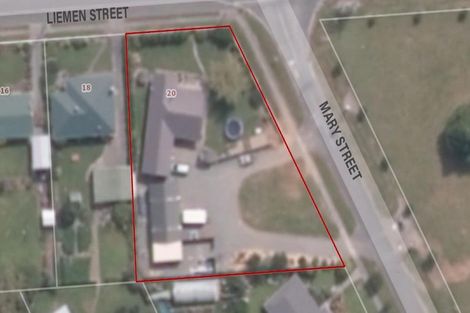 Photo of property in 20 Liemen Street, Otautau, 9610