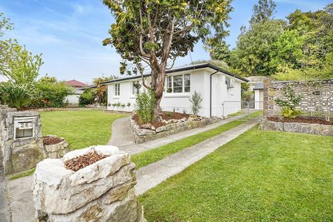 Photo of property in 24 Glenview Terrace, Glenview, Hamilton, 3206