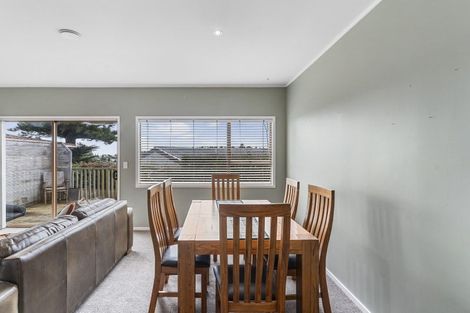 Photo of property in 2/119 Ridge Road, Howick, Auckland, 2014