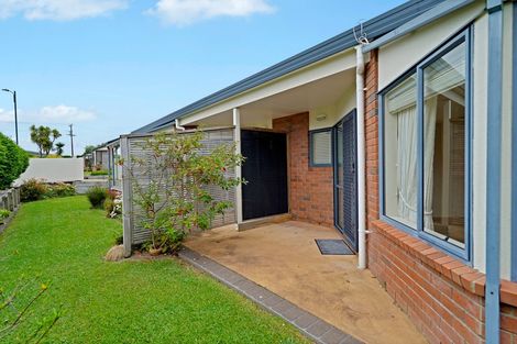 Photo of property in 37/169 Sturges Road, Henderson, Auckland, 0612