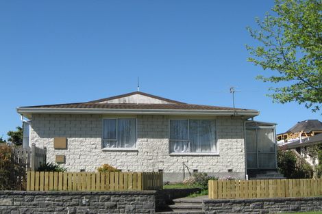 Photo of property in 1/15 Wakelin Place, Redwood, Christchurch, 8051