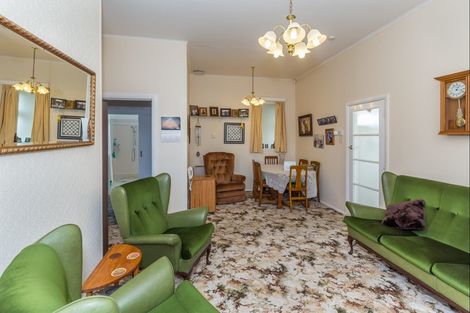 Photo of property in 28 Durham Street, Levin, 5510