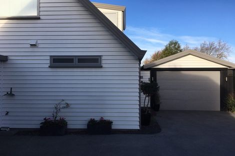 Photo of property in 52 Crofton Road, Harewood, Christchurch, 8051