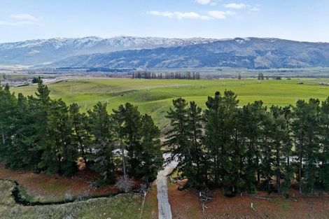 Photo of property in 2182 Tarras-cromwell Road, Tarras, Cromwell, 9383