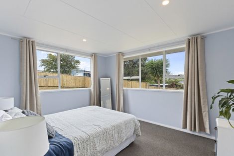 Photo of property in 8 Newlyn Place, Welbourn, New Plymouth, 4312