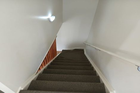 Photo of property in 6/44 Fields Parade, Oteha, Auckland, 0632