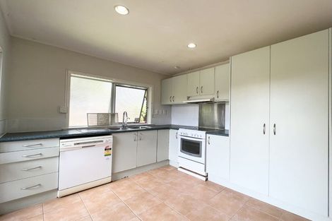 Photo of property in 2/66 Bentley Avenue, Glenfield, Auckland, 0629