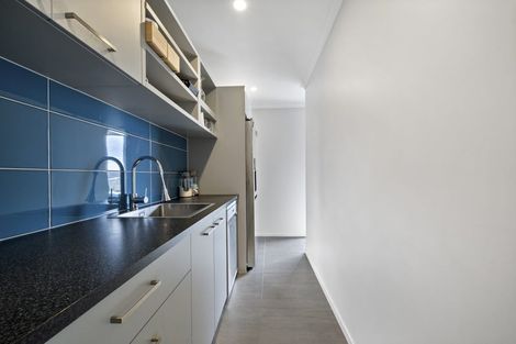Photo of property in 7 Weatherdeck Close, Whitby, Porirua, 5024