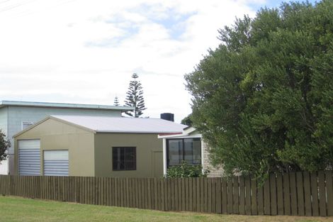 Photo of property in 33 Pio Road, Bowentown, Waihi Beach, 3177