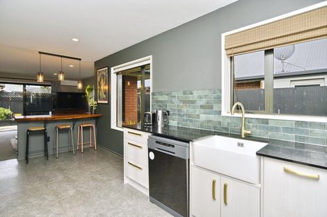 Photo of property in 45a Gladstone Road, Woodend, 7610