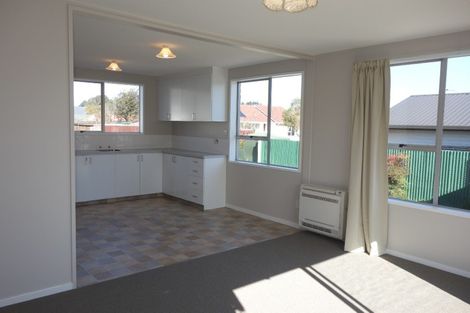 Photo of property in 2/5 Helanca Avenue, Wainoni, Christchurch, 8061