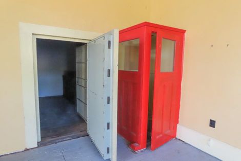 Photo of property in 28 Broadway, Reefton, 7830