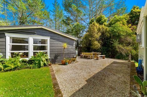 Photo of property in 72 Oneriri Road, Kaiwaka, 0573