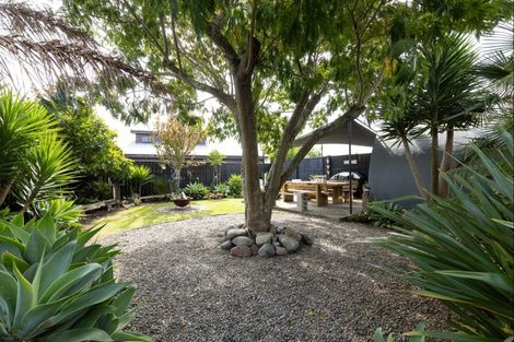 Photo of property in 8 Kings Court, Roslyn, Palmerston North, 4414