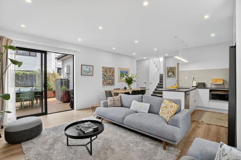 Photo of property in 57b Hogans Road, Glenfield, Auckland, 0629