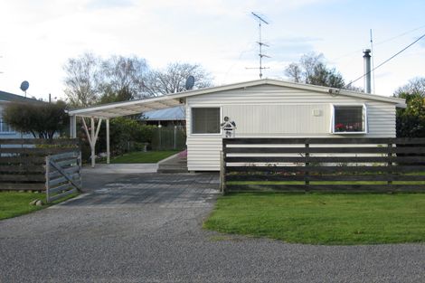Photo of property in 27 Jellicoe Street, Greytown, 5712