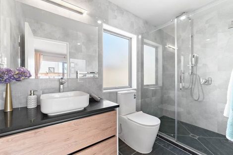 Photo of property in 11 Camp X Place, Whenuapai, Auckland, 0618