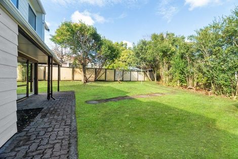 Photo of property in 1a Malloy Place, Eastern Beach, Auckland, 2012