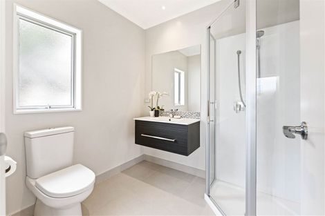 Photo of property in 44 Crabb Fields Lane, Riverhead, 0820