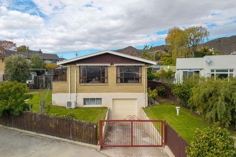 Photo of property in 17 Fox Street, Alexandra, 9320