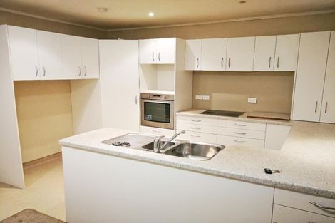 Photo of property in 26 Edwards Avenue, Henderson, Auckland, 0610