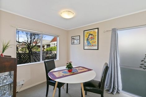 Photo of property in 6 Macalister Place, Miramar, Wellington, 6022