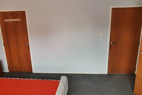 Photo of property in 35 Malmo Place, Massey, Auckland, 0614