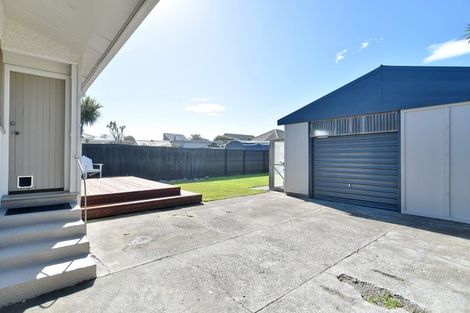 Photo of property in 17 Jutland Street, North New Brighton, Christchurch, 8083