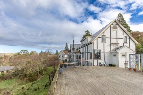 Photo of property in 33 Abbotsford Road, Waipawa, 4210