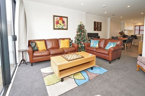 Photo of property in 182u6 London Street, Hamilton Central, Hamilton, 3204