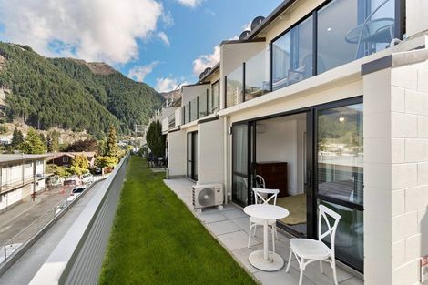 Photo of property in 75g Ballarat Street, Queenstown, 9300