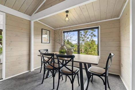 Photo of property in 6 Honnor Place, Hurdon, New Plymouth, 4310