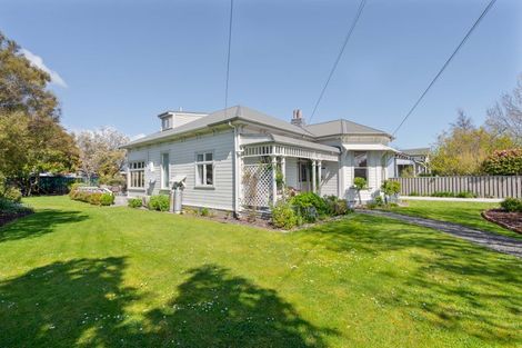 Photo of property in 17 Hogg Crescent, Masterton, 5810