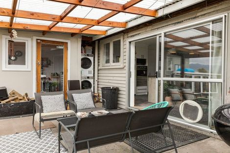 Photo of property in 5 Webb Street, Westport, 7825