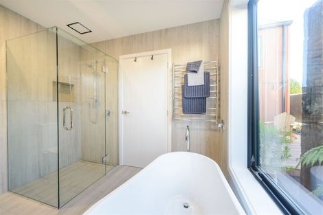 Photo of property in 145b Cook Street, West End, Palmerston North, 4410