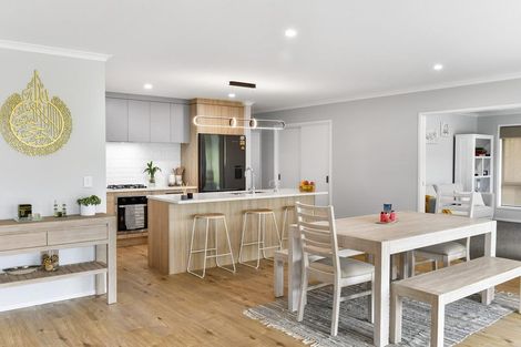 Photo of property in 40 Peacock Place, Pokeno, 2402