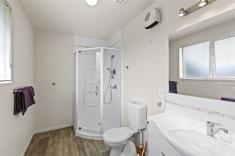 Photo of property in 5 Richard Seddon Drive, Northwood, Christchurch, 8051