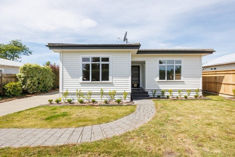 Photo of property in 25 Brightwater Terrace, Terrace End, Palmerston North, 4410