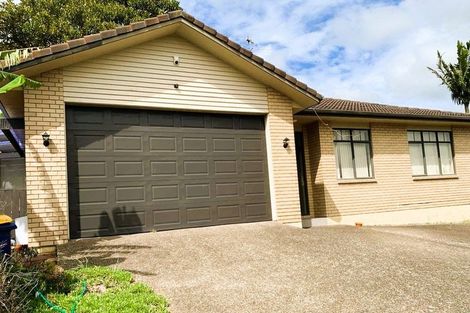 Photo of property in 3 Stroud Place, Henderson, Auckland, 0612