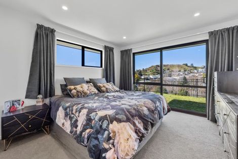 Photo of property in 10 Mangaotuku Lane, Whalers Gate, New Plymouth, 4310