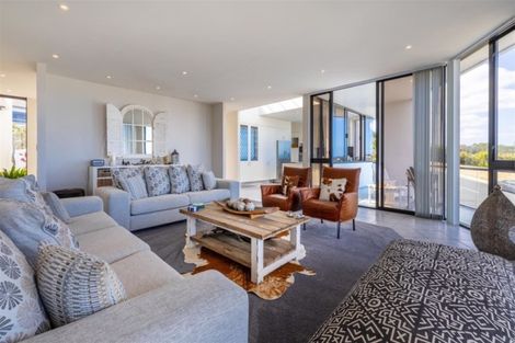 Photo of property in 114 West Hoe Heights, Orewa, 0931
