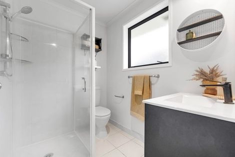 Photo of property in 63 Gibson Road, Tuakau, 2121