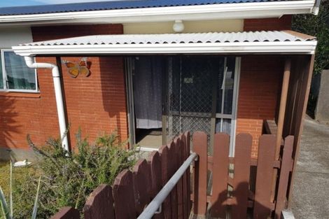 Photo of property in 24 Hori Street, Vogeltown, New Plymouth, 4310
