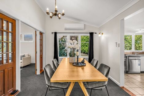 Photo of property in 702 Avenue Road West, Saint Leonards, Hastings, 4120