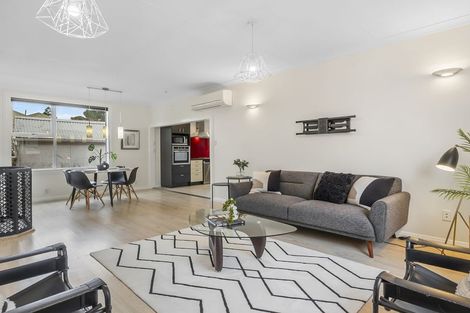 Photo of property in 110 Main South Road, Green Island, Dunedin, 9018