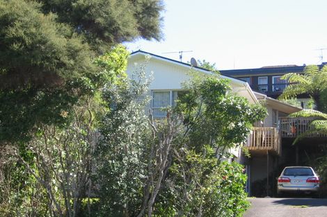 Photo of property in 16 Helvetia Drive, Browns Bay, Auckland, 0630