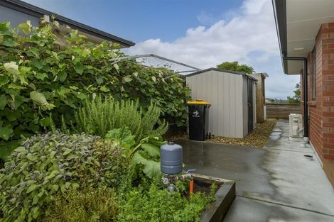 Photo of property in 110r Waikite Road, Welcome Bay, Tauranga, 3175