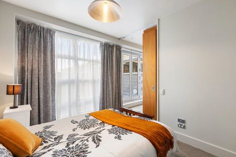 Photo of property in St Pauls Apartments, 46/43 Mulgrave Street, Thorndon, Wellington, 6011